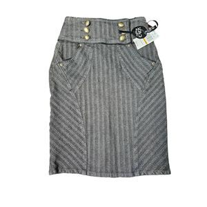 XOXO Gray Denim Striped Skirt New With Tags Size 4